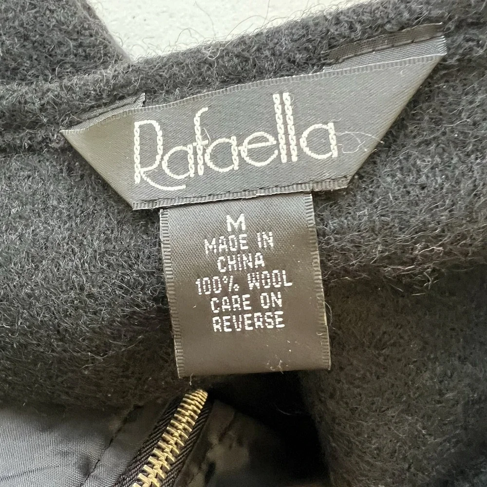 Vintage‎ Rafaella Wool Vest Womens Gold Hardware Sz M Black V-Neck